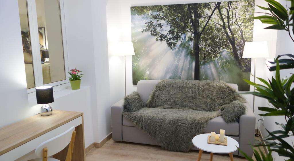 شقة Arles' Haven - Le Loft Du Centre المظهر الخارجي الصورة